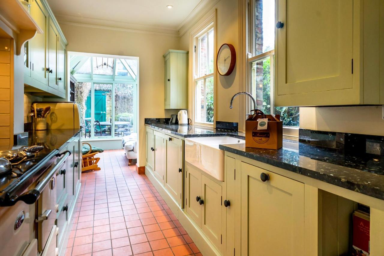 Villa 7 St John'S Crescent York Esterno foto
