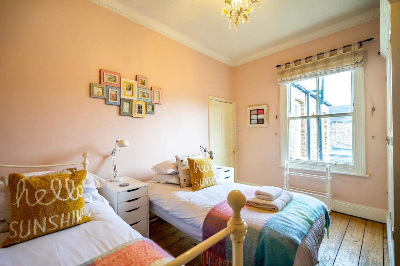 Villa 7 St John'S Crescent York Esterno foto